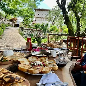  Zajazd Kulla Hupi Agriturism